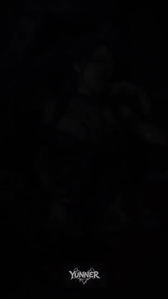 巨乳骷髅头